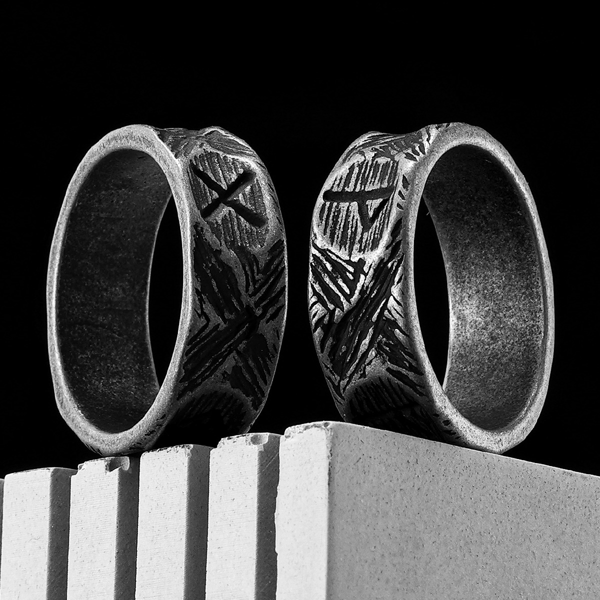 Vintage Fashion Newtown - Minimalizm Retro Viking Runes Hasarlı Erkek