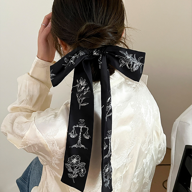 Vintage Fashion In Chinese - Kadınlar için Vintage Büyük Fiyonklu Tokalar