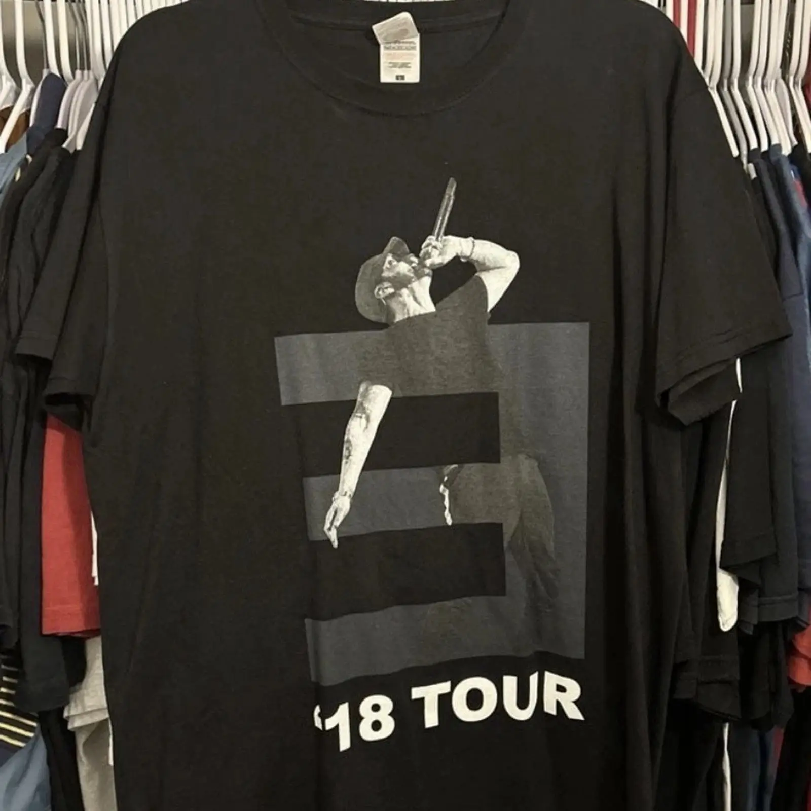 Eminem 2018 Revival Avrupa Tur - Vintage Fashion Revival incelemesi ve fiyatı