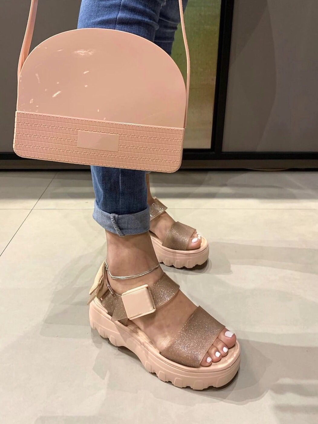 2025'te Satışa Sunulacak Yeni  - Vintage Slip Dress incelemesi ve fiyatı