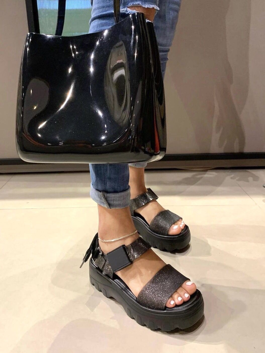 2025'te Satışa Sunulacak Yeni  - Vintage Slip Dress incelemesi ve fiyatı