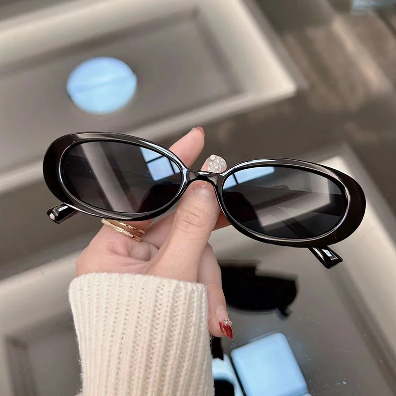 Yeni Oval Vintage Güneş Gözlüğ - Vintage Fashion Girl incelemesi ve fiyatı